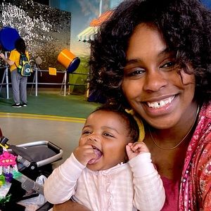 Meet your Posher, Courtney